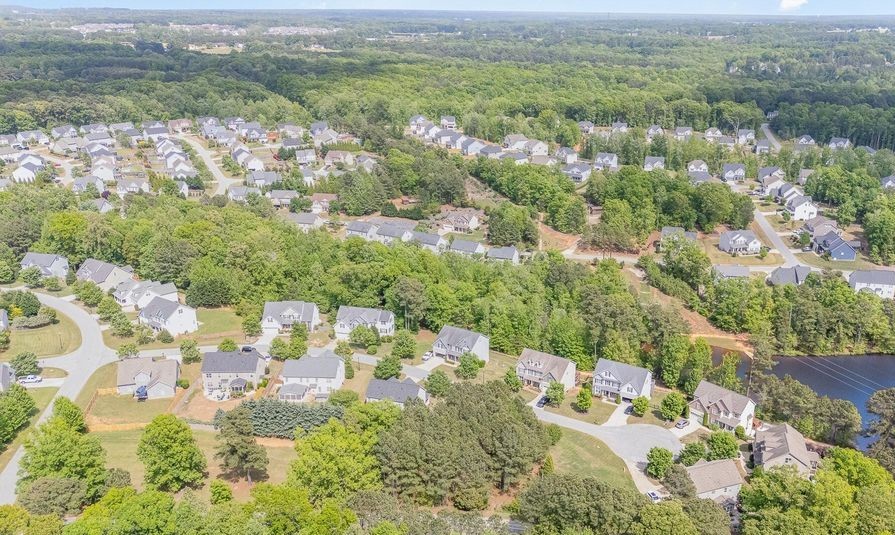 Holly Springs North Carolina downtown with new development