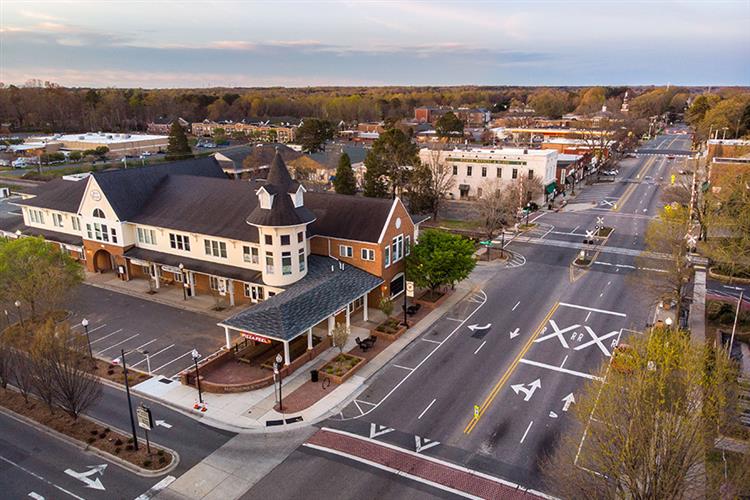 Historic Matthews North Carolina downtown area
