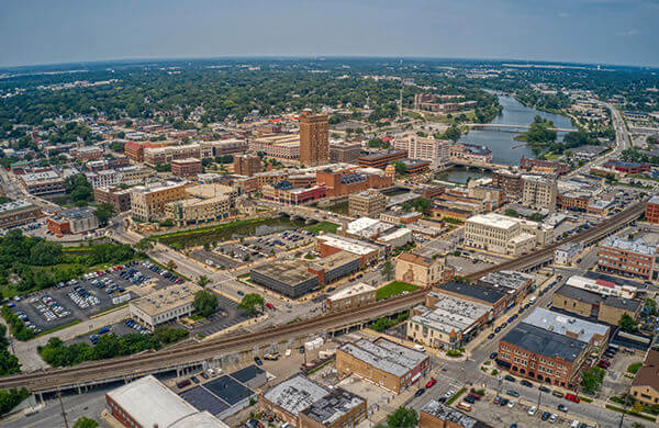 Downtown Aurora, Illinois skyline