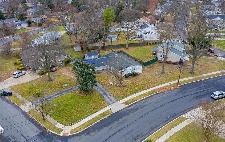 Row of Cherry Hill homes with chimneys