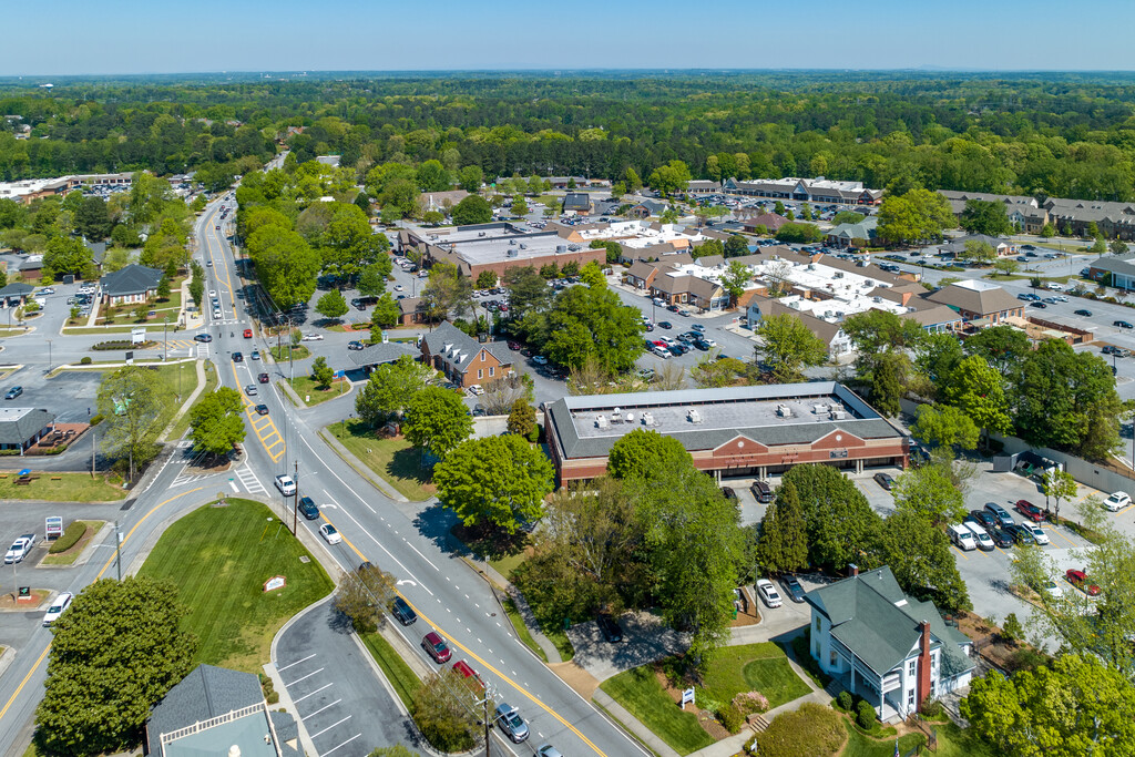 Residential street in Dunwoody, GA