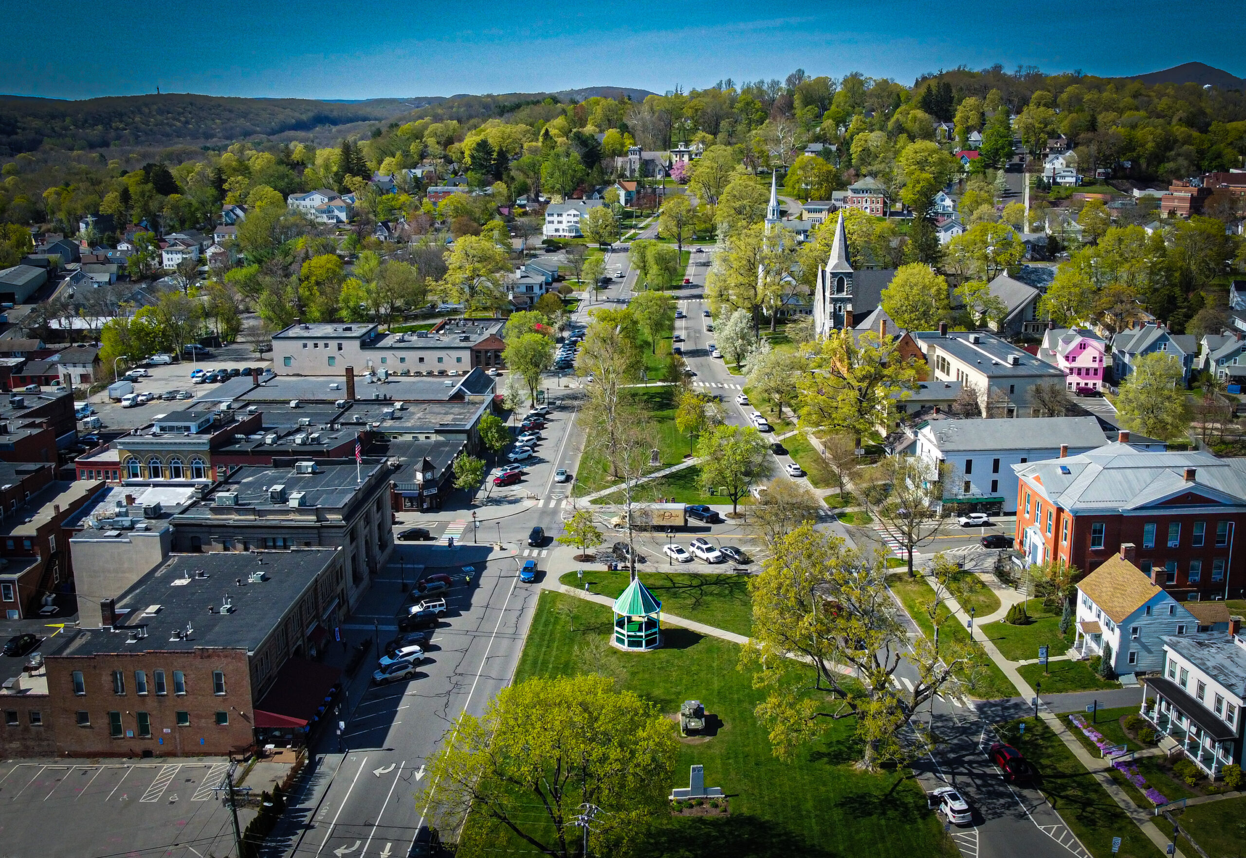 Quaint Milford street by the water