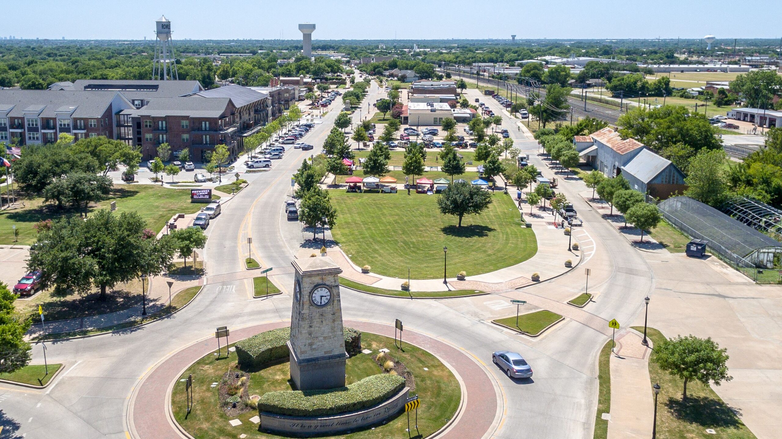 Rowlett Texas lakefront street